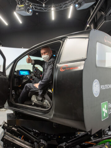 DiM400 dynamic driving simulator at Politecnico